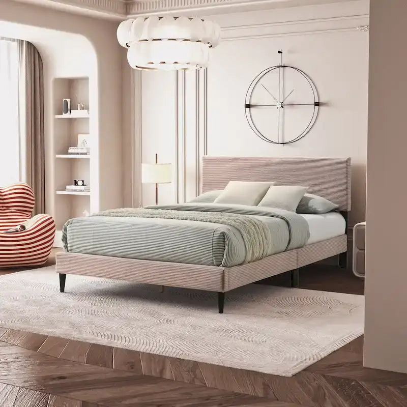 Lit capitonné moderne et minimaliste
